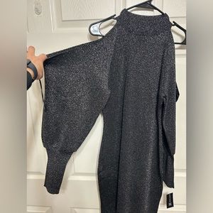NWT open sleeve dress